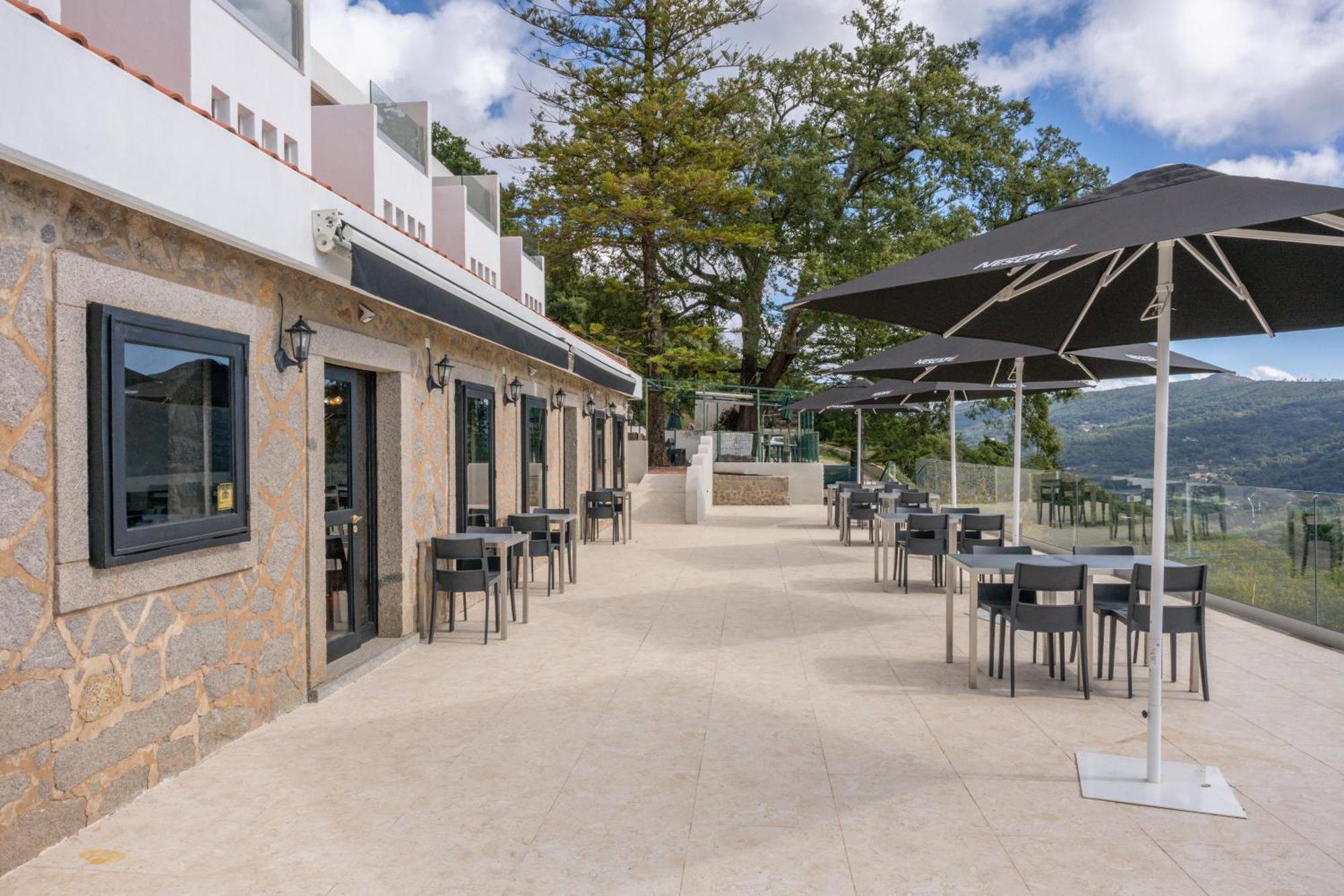 Aqua Vista Hotel 4*