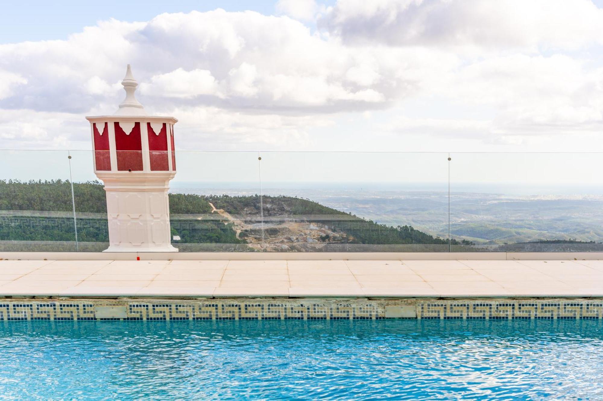 Aqua Vista Hotel